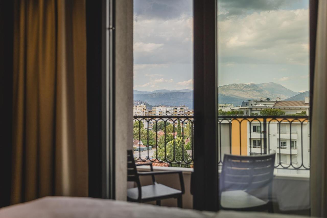 Signum Hotel 波德戈里察 外观 照片