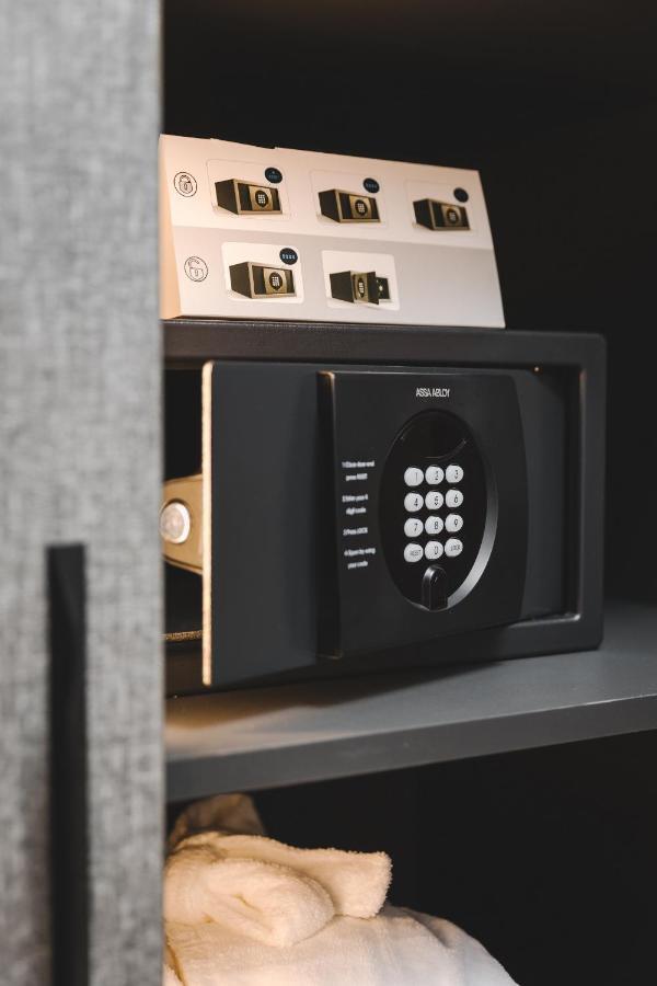 Signum Hotel 波德戈里察 外观 照片