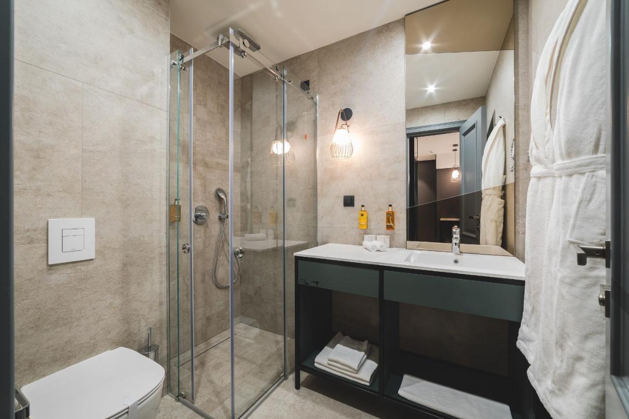 Signum Hotel 波德戈里察 外观 照片