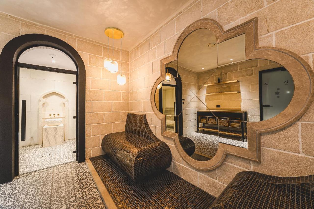 Signum Hotel 波德戈里察 外观 照片